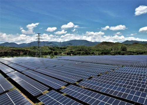 赛酷体育重庆众个漫衍式光伏项目投筑助推“双碳”方向告竣